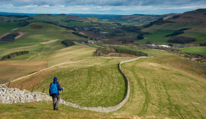 The approach to Kirk Yetholm (credit - Peter Backhouse)