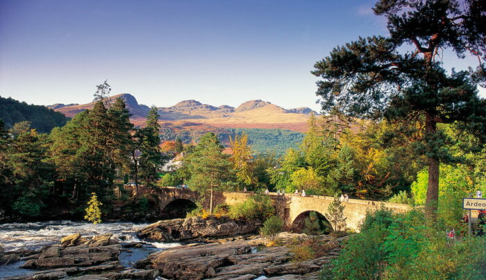 Killin, Rob Roy Way (credit - Paul Tomkins, VisitScotland)