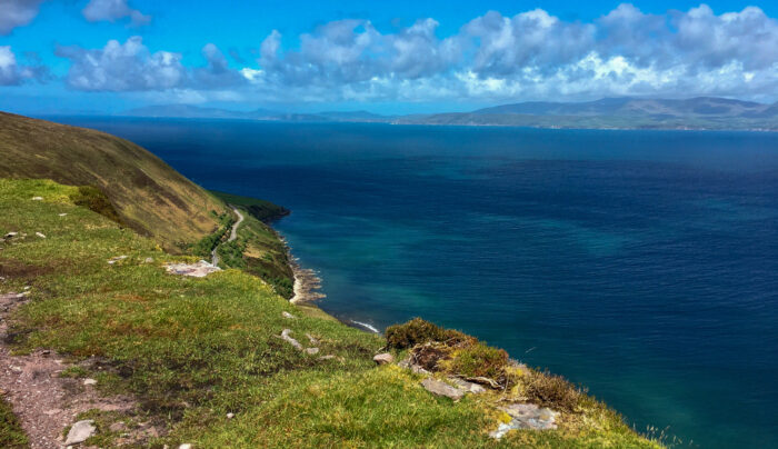 The coastal path near Glenbeigh on the Kerry Way