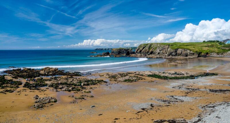 Annestown Beach, Copper Coast, Co Waterford (credit - Fáilte Ireland)