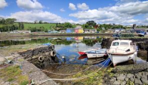 Bantry Town, Co. Cork (credit - Fáilte Ireland)