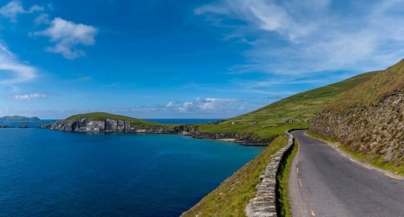 Coastal road on the Dingle Peninsula, Co. Kerry